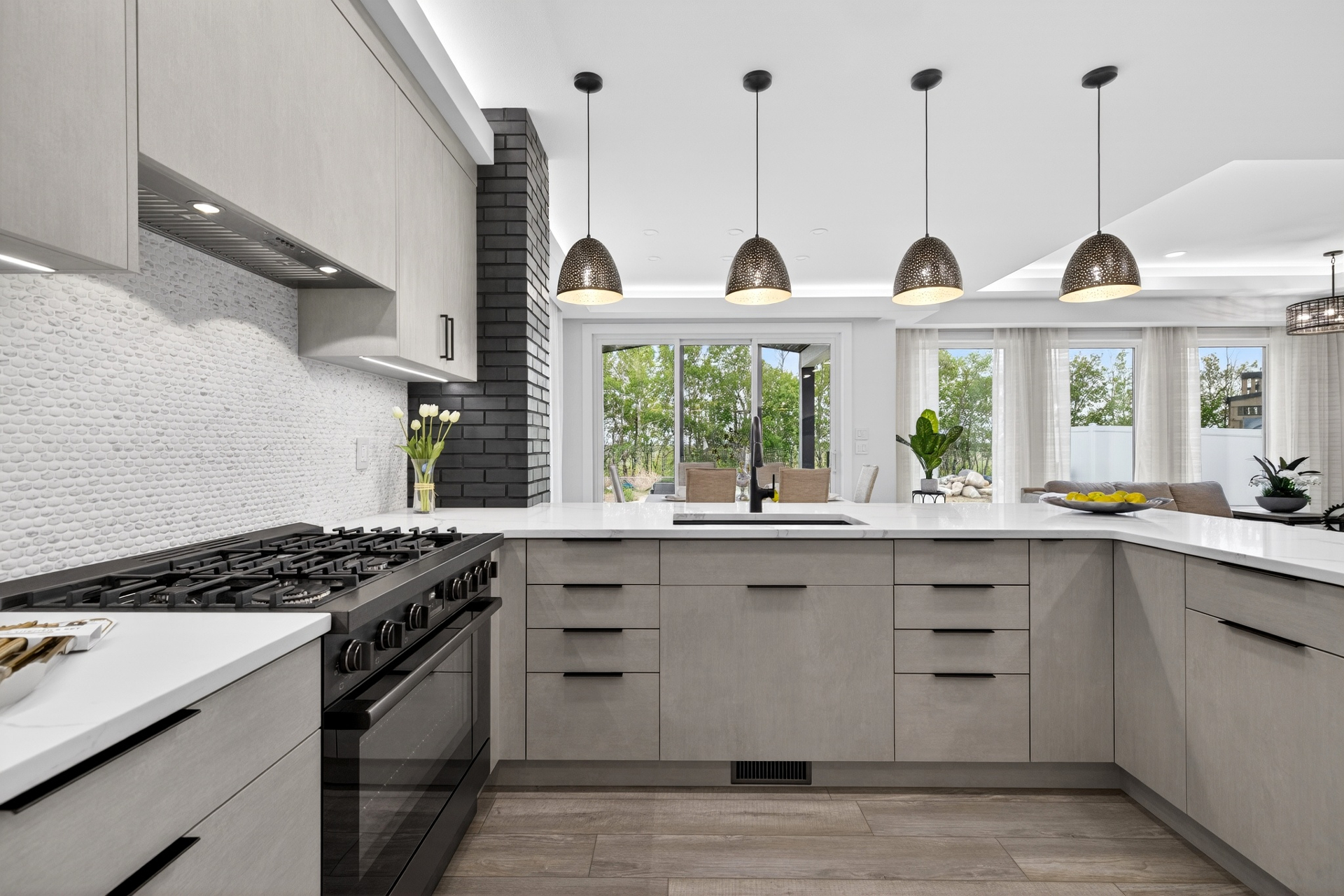 Open-plan entertaining space with 10-foot ceilings